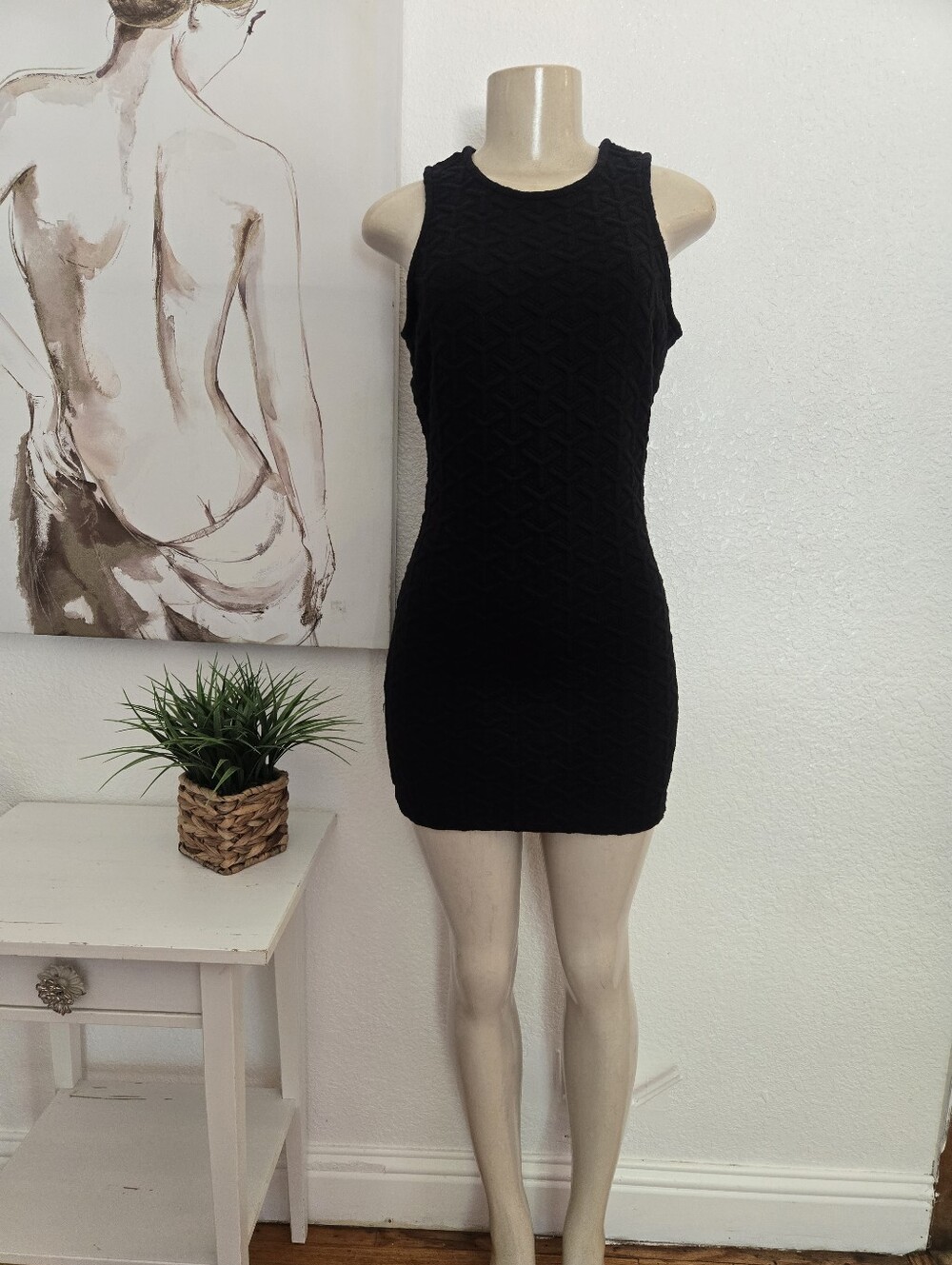 NWT Forever 21 Black Textured Sleeveless Mini Dress Size Medium